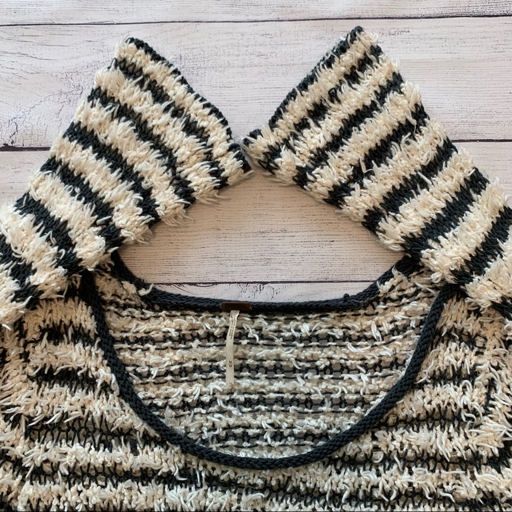 Free People Downy Shaggy Striped Fuzzy Eyelash Sweater Gray Ivory - Picture 6 of 7